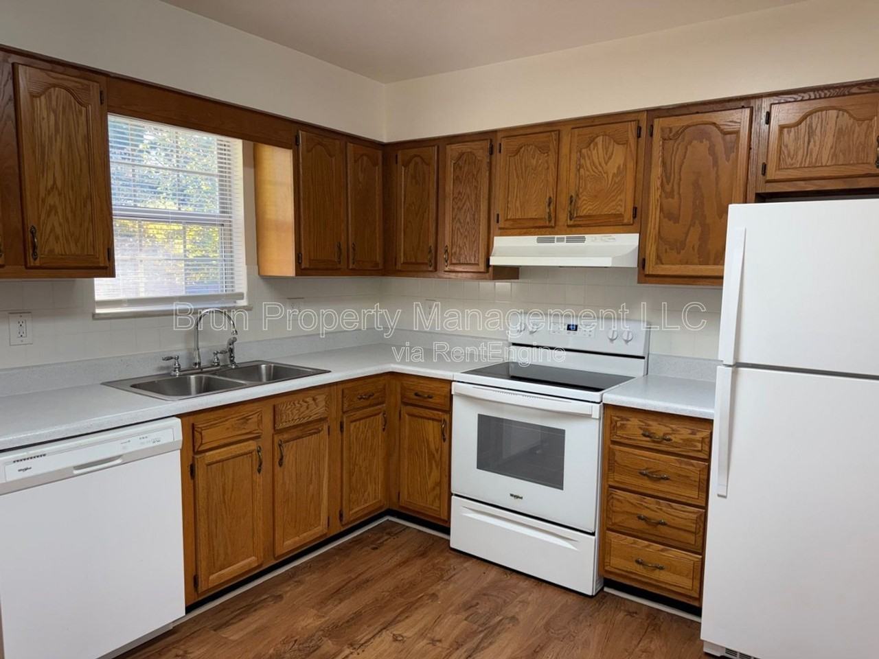 5036 Willoway Dr - Photo 7 of 22