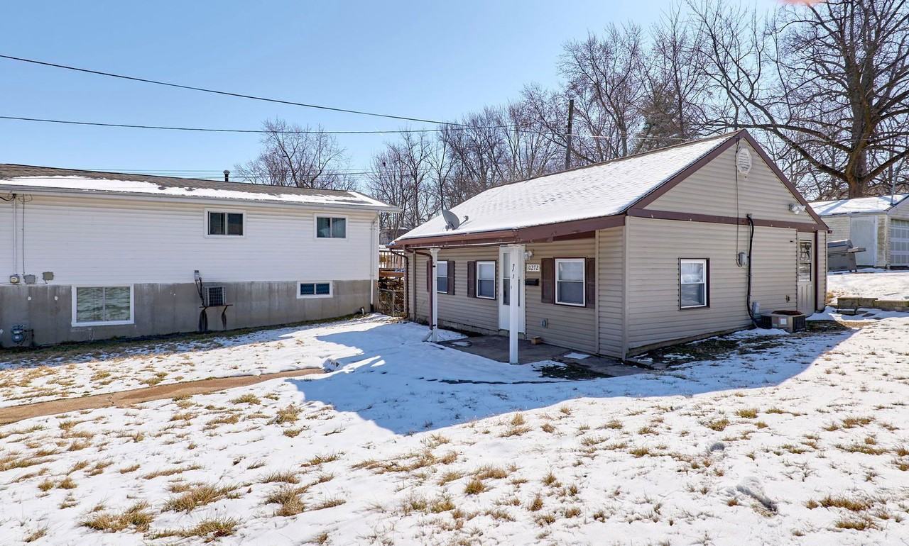 10272 Niblic Dr - Photo 7 of 26