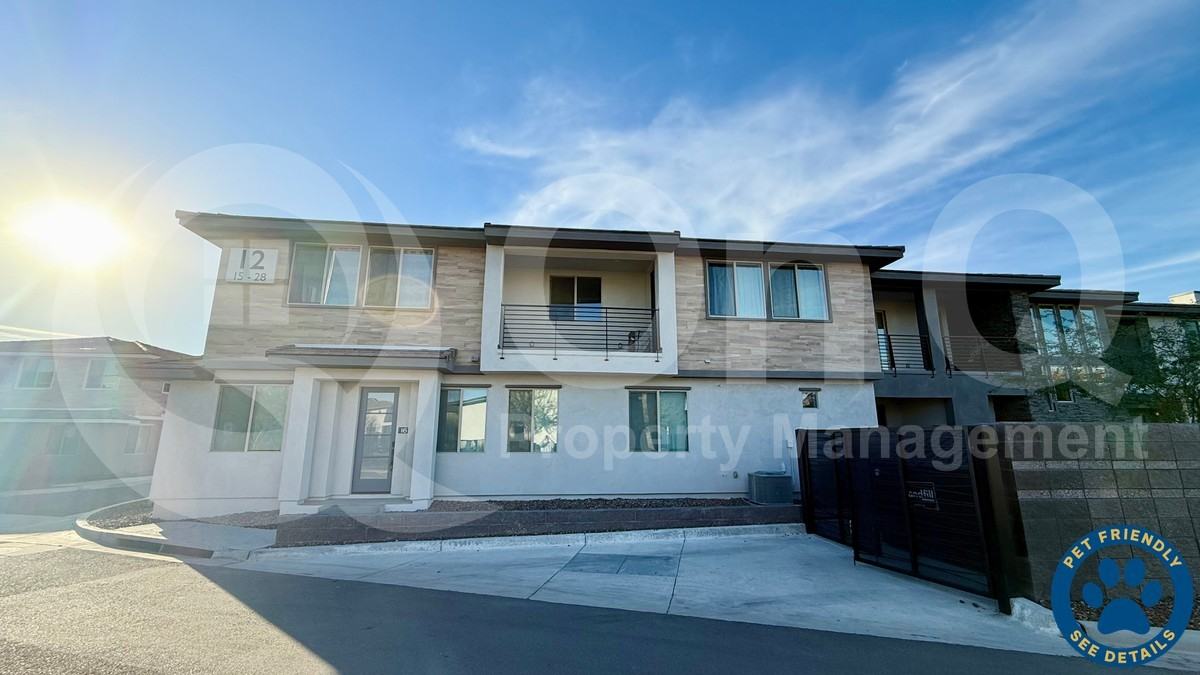 2121 W Sonoran Desert Dr #16