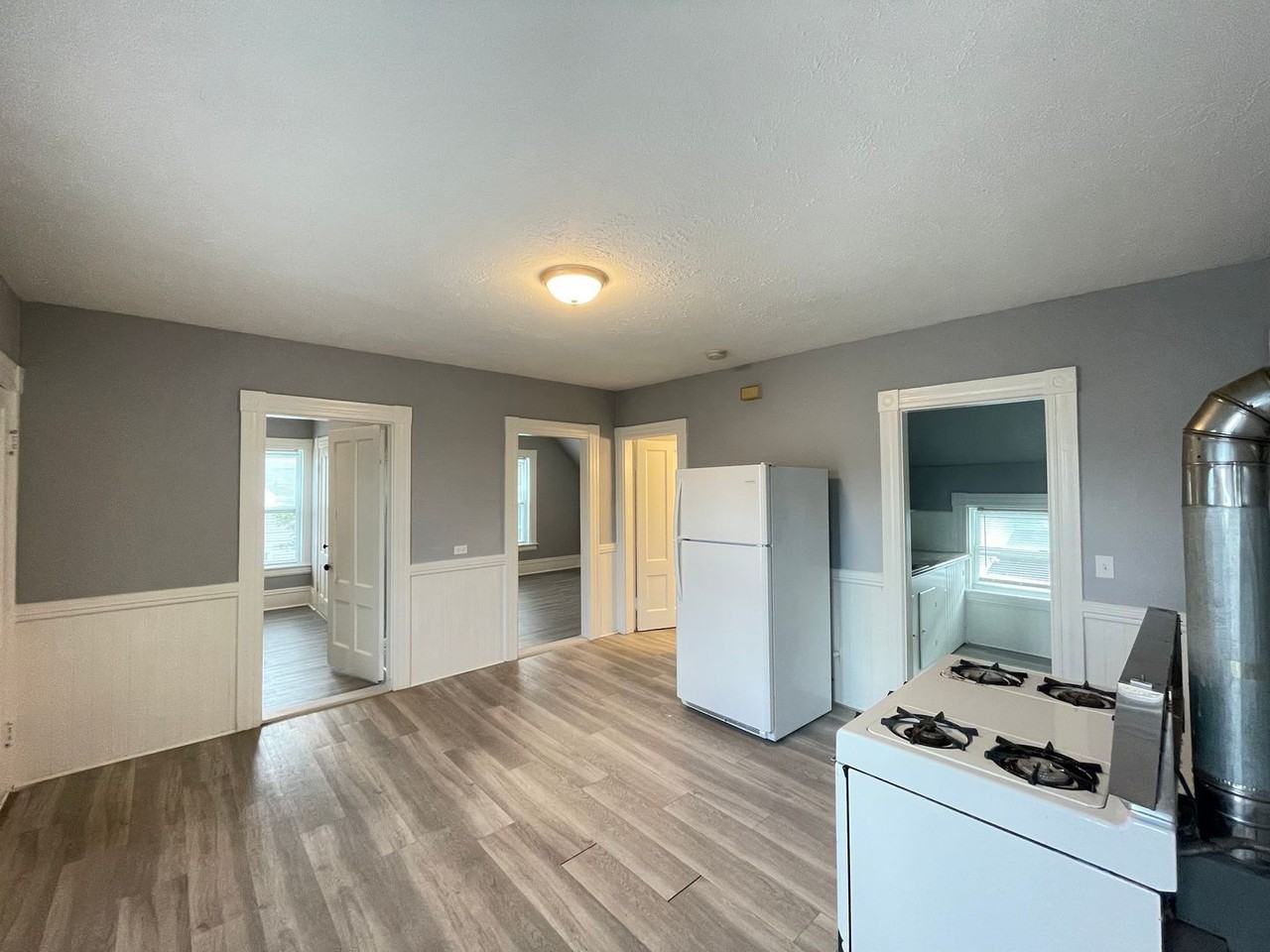 357 Wilson St #3 - Photo 2 of 26