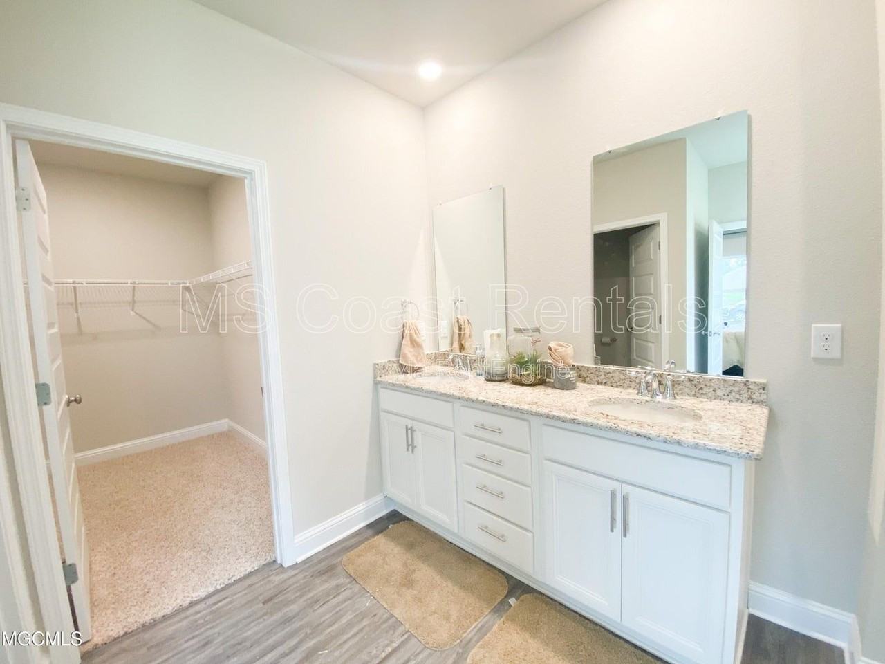 5504 Leeds Ln - Photo 7 of 20