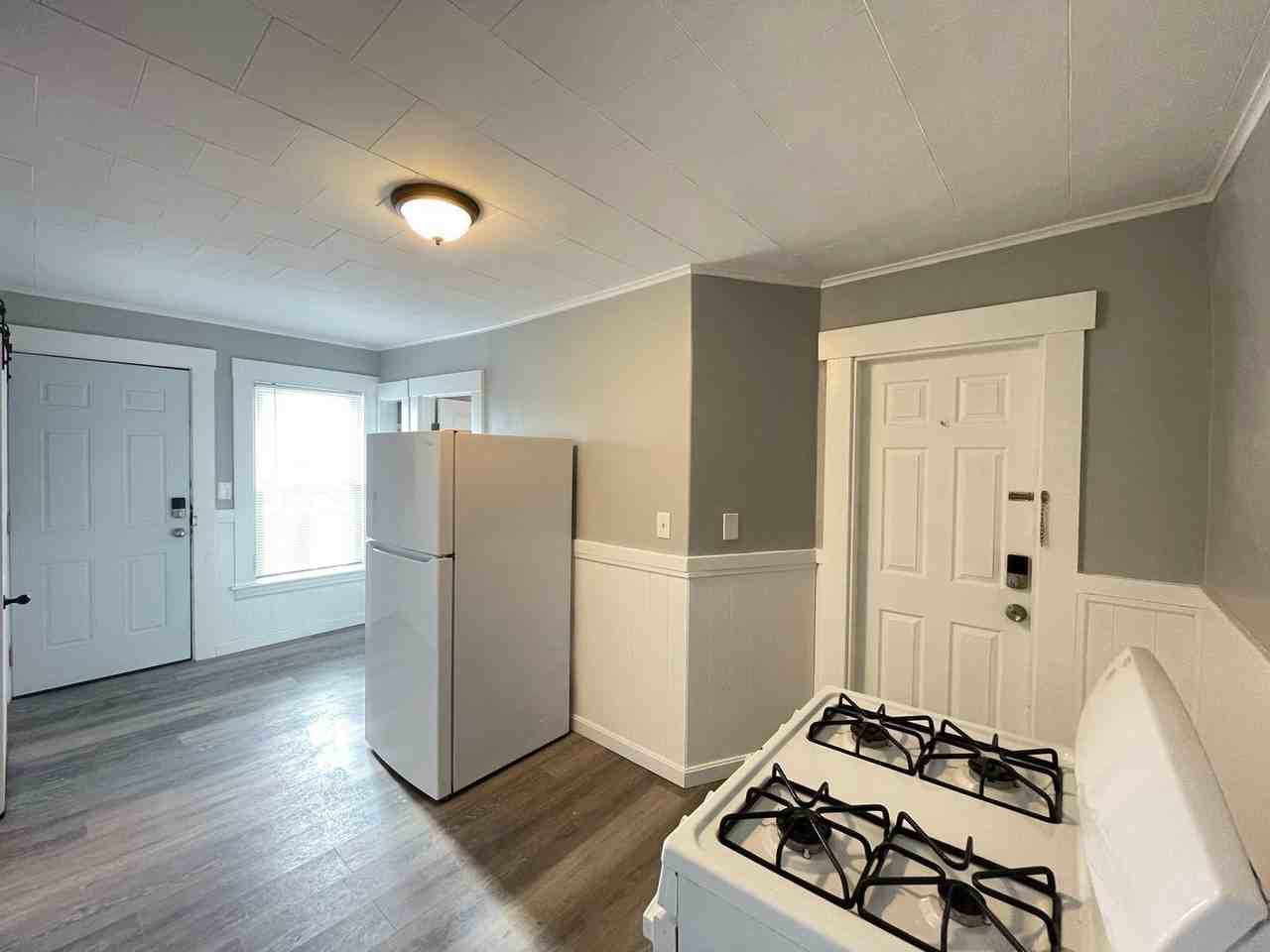 29 Pennacook St #3 - Photo 2 of 14