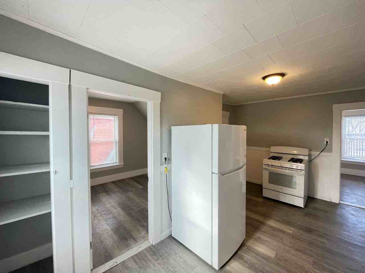 29 Pennacook St #3 - Photo 3 of 14