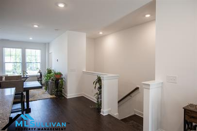 2845 Dallas Valley Ln - Photo 7 of 30