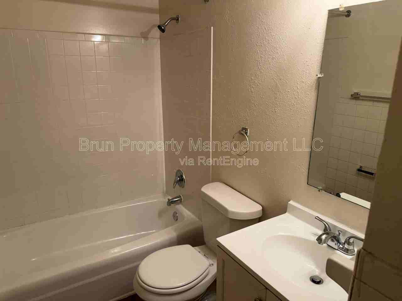 516 E Red Bud Rd - Photo 6 of 17