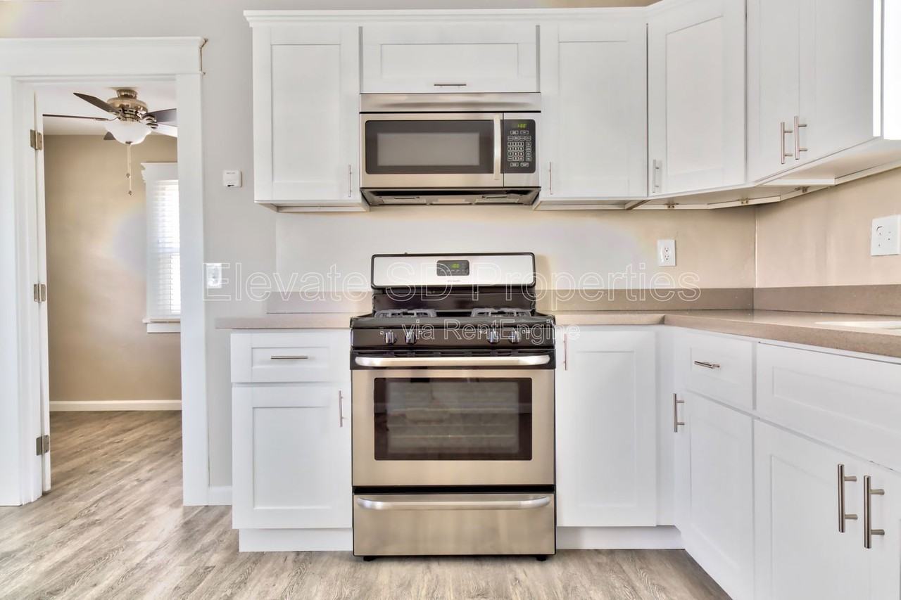 290 2nd Ave #4 - Photo 4 of 21