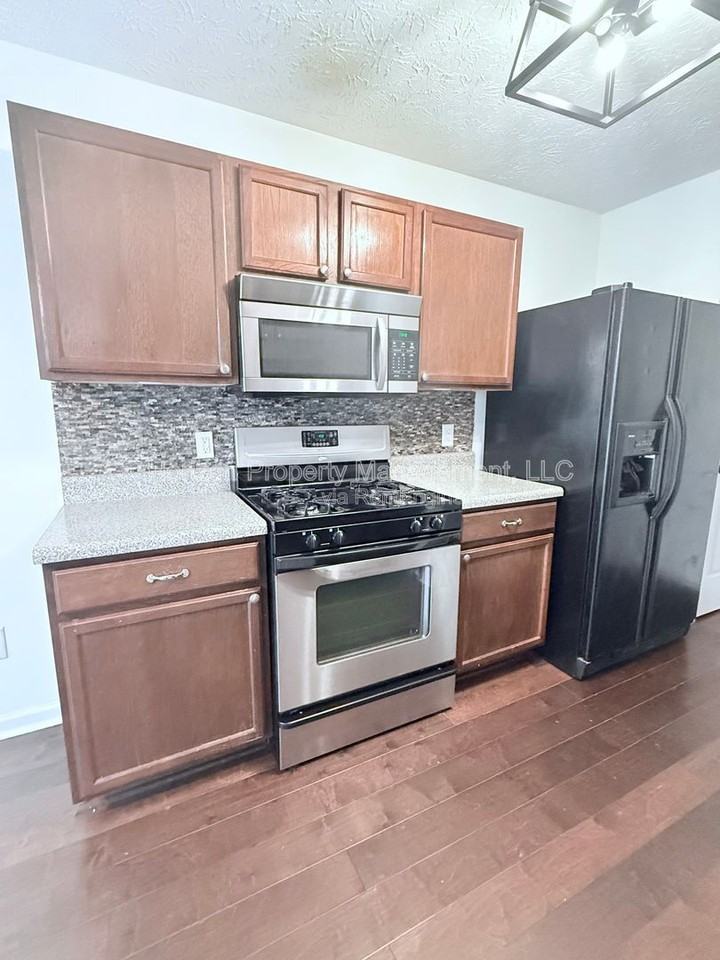 5705 Mountain Top Pl - Photo 6 of 22