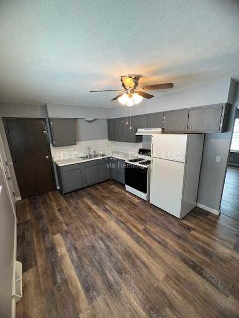 416 S Main St - Photo 3 of 15