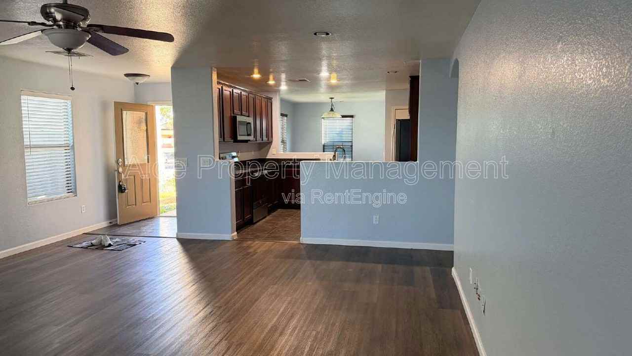 36532 W Barcelona Ln - Photo 2 of 22