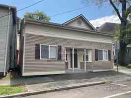 featured image of 1206 Forest Ave