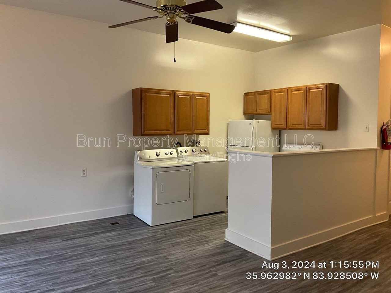 1206 Forest Ave - Photo 7 of 32