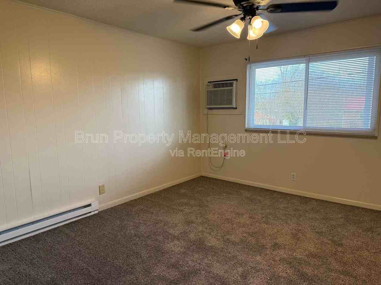 1420 Mcarthur Rd #23 - Photo 2 of 17