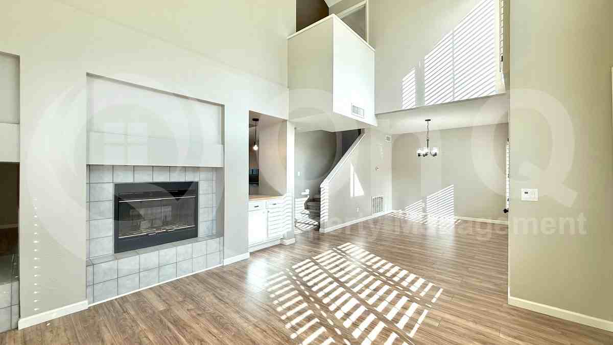 4526 E Villa Theresa Dr - Photo 5 of 26