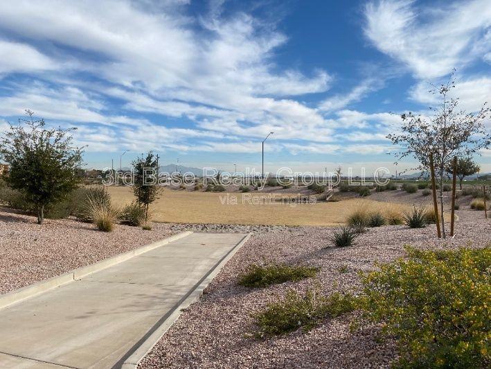 24402 W Pueblo Ave - Photo 4 of 16