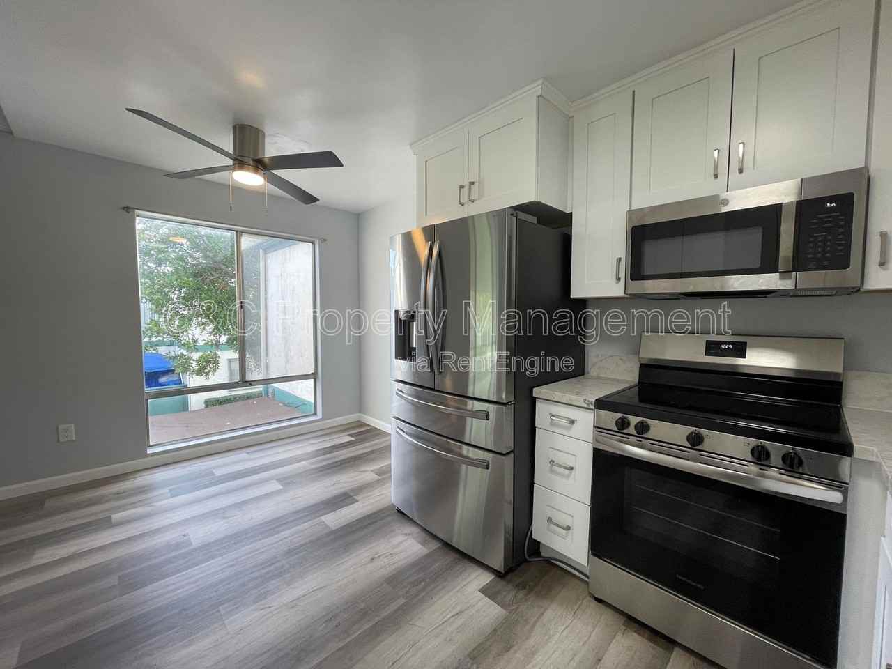 1817 E Grand Ave #22 - Photo 2 of 11