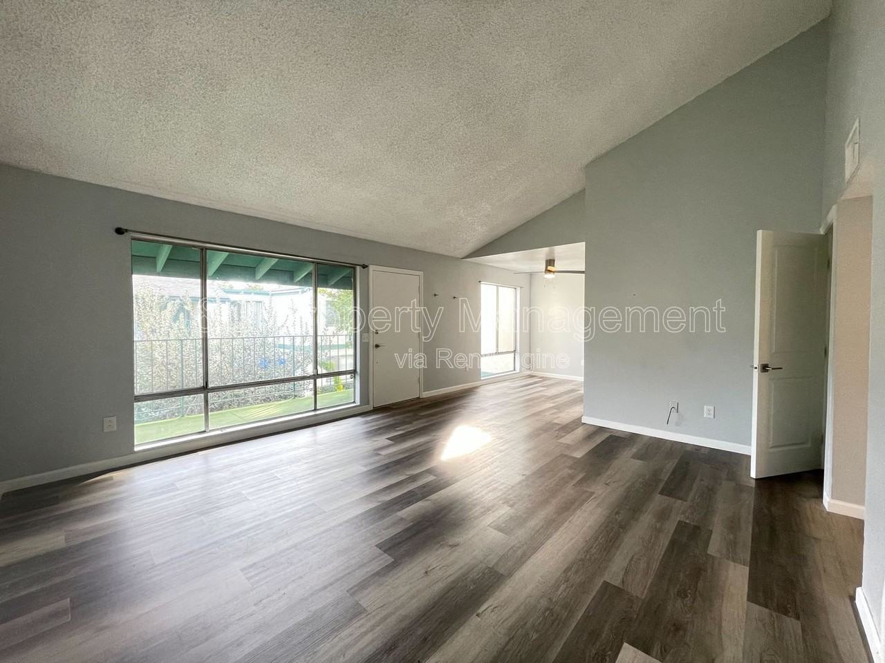 1817 E Grand Ave #22 - Photo 6 of 11