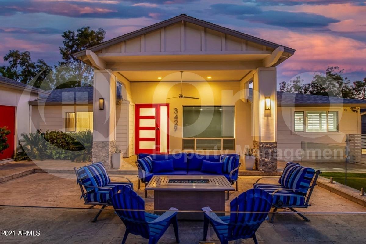 3429 E Coolidge St - Photo 3 of 21