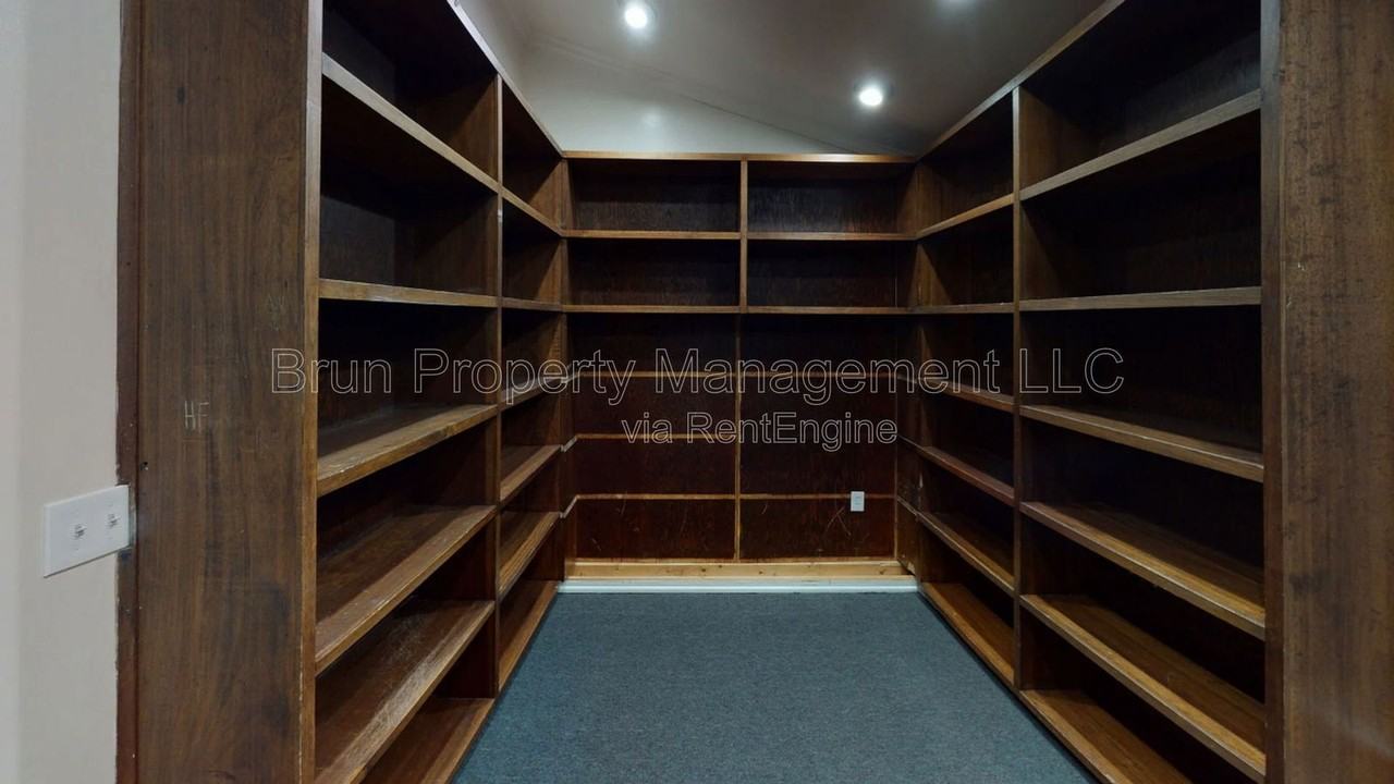 1716 Clinch Ave #E - Photo 5 of 42