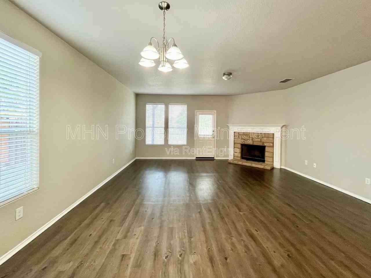 7551 Paraiso Hvn - Photo 3 of 27