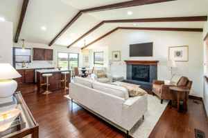 featured image of 724 S Bristol Cir #11