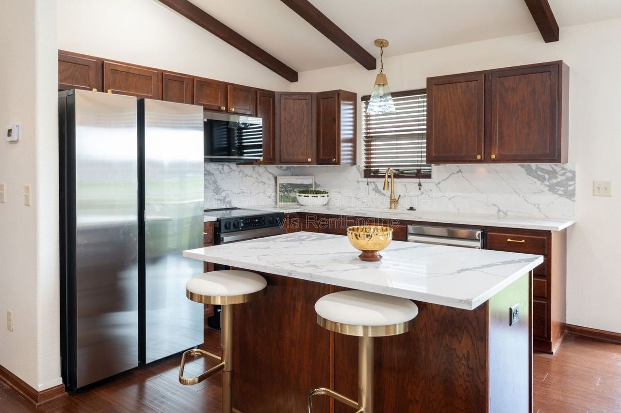 724 S Bristol Cir #11 - Photo 6 of 34