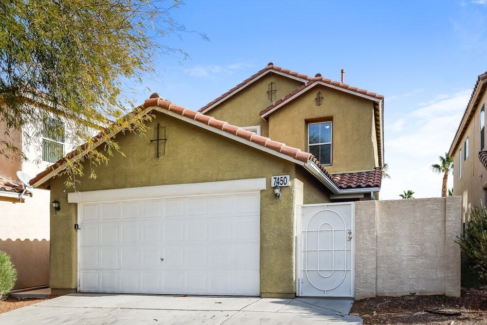 7450 Easingwold Dr - Photo 4 of 17