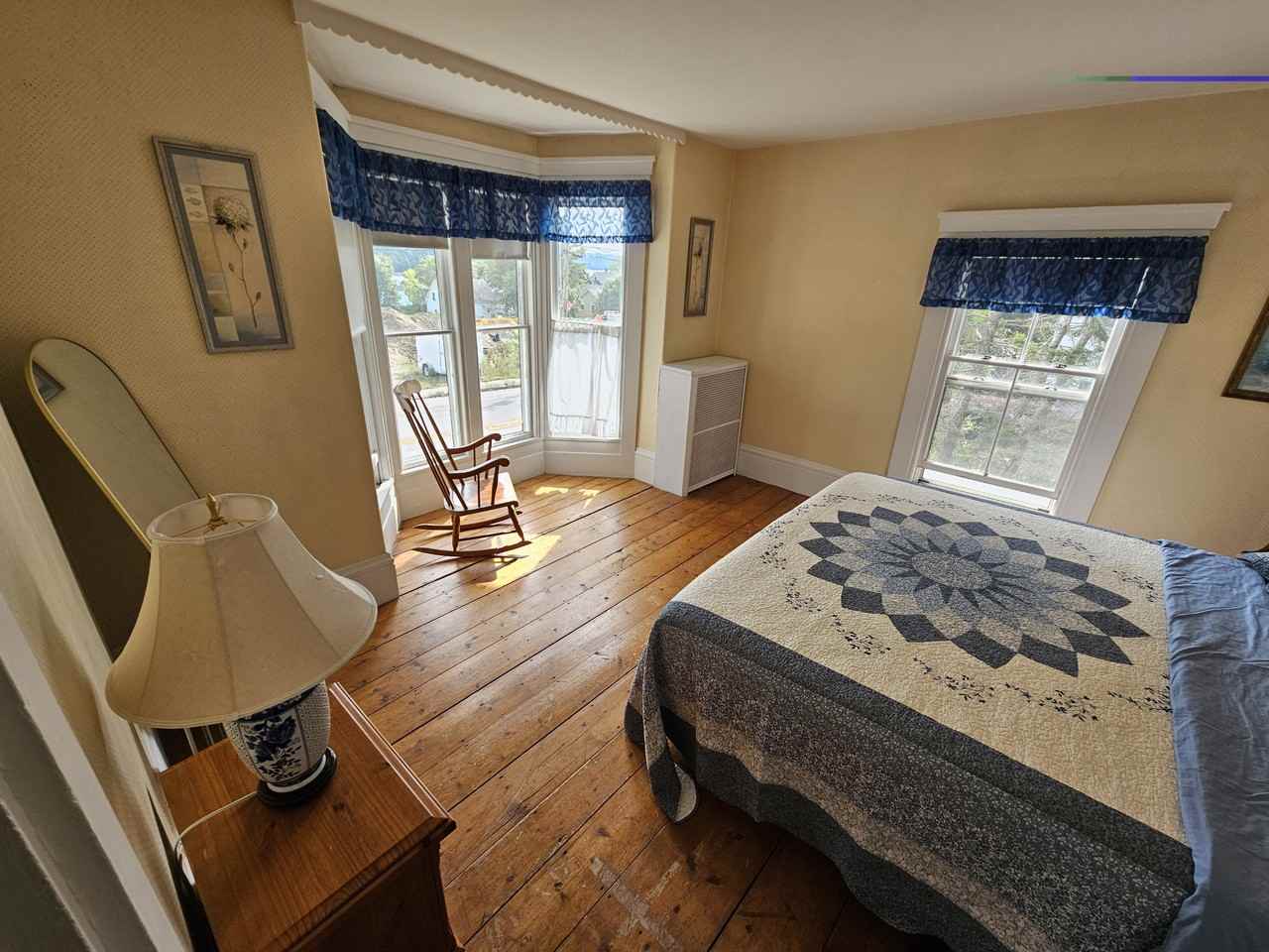 205 Main St - Photo 7 of 19