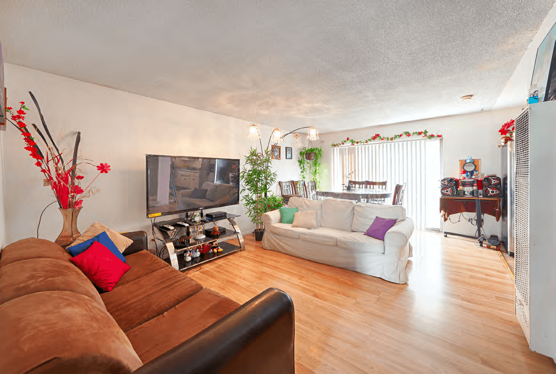 500 Junipero Ave. - Photo 4 of 6