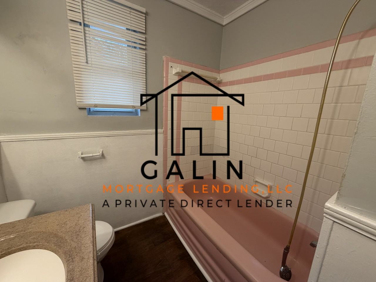 8 Del Mar Cir - Photo 3 of 17