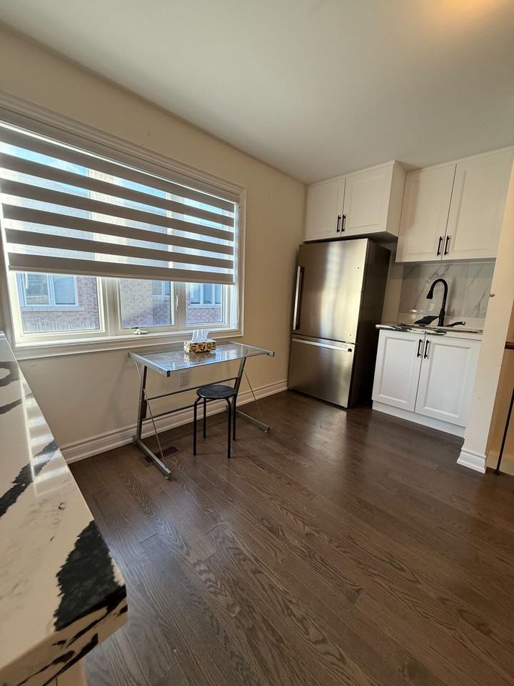 337 William Forster Rd - Photo 2 of 8