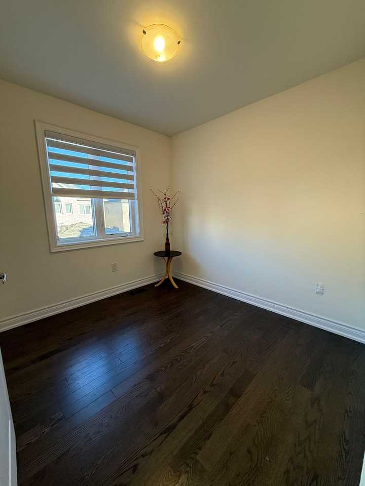 337 William Forster Rd - Photo 5 of 8