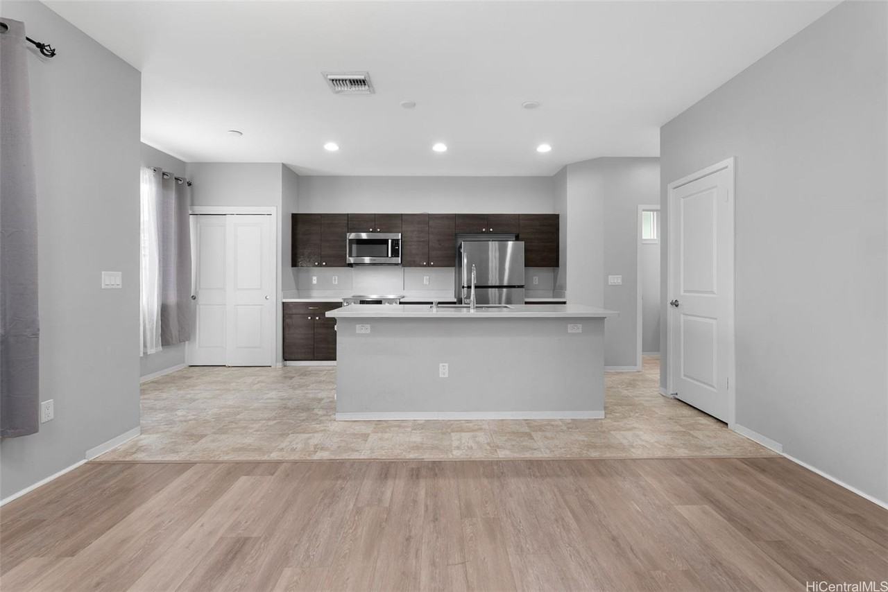 91-1159 Kamakana St #273 - Photo 2 of 25