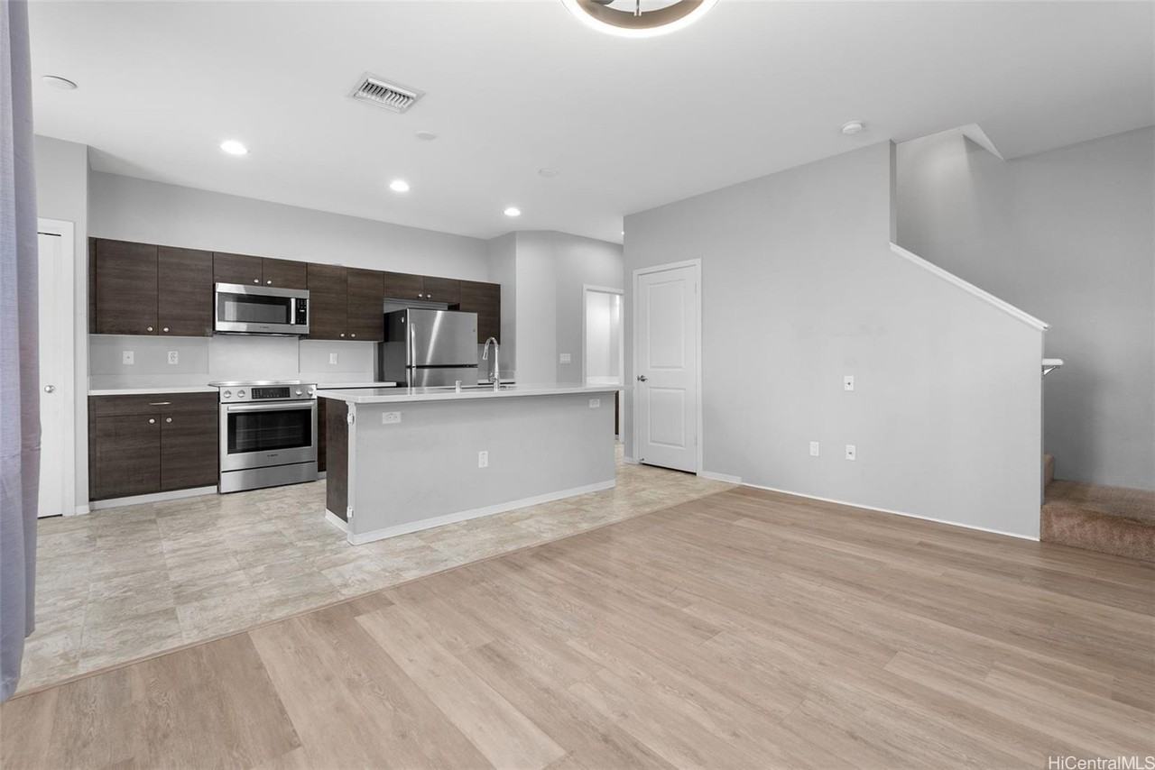 91-1159 Kamakana St #273 - Photo 4 of 25