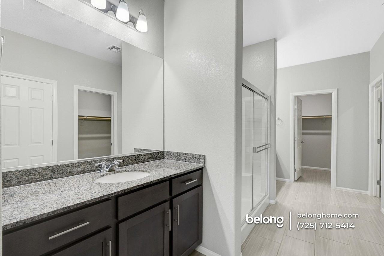 653 Timberfalls Ln - Photo 7 of 21