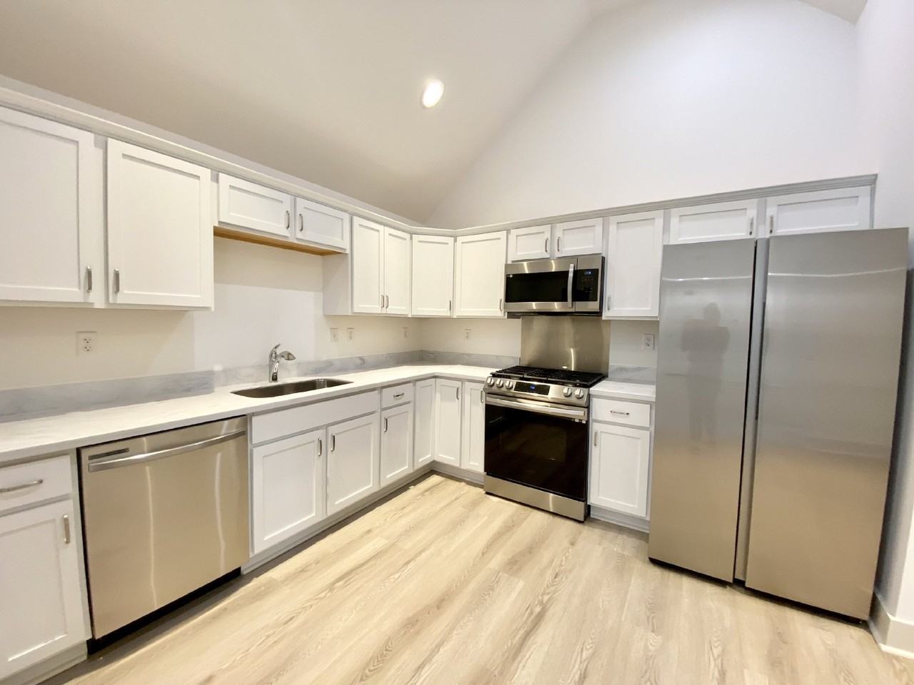 5 Marianna Way #301 - Photo 6 of 15