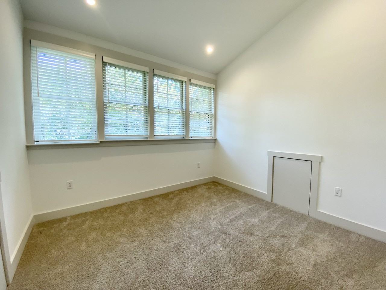 5 Marianna Way #301 - Photo 7 of 15