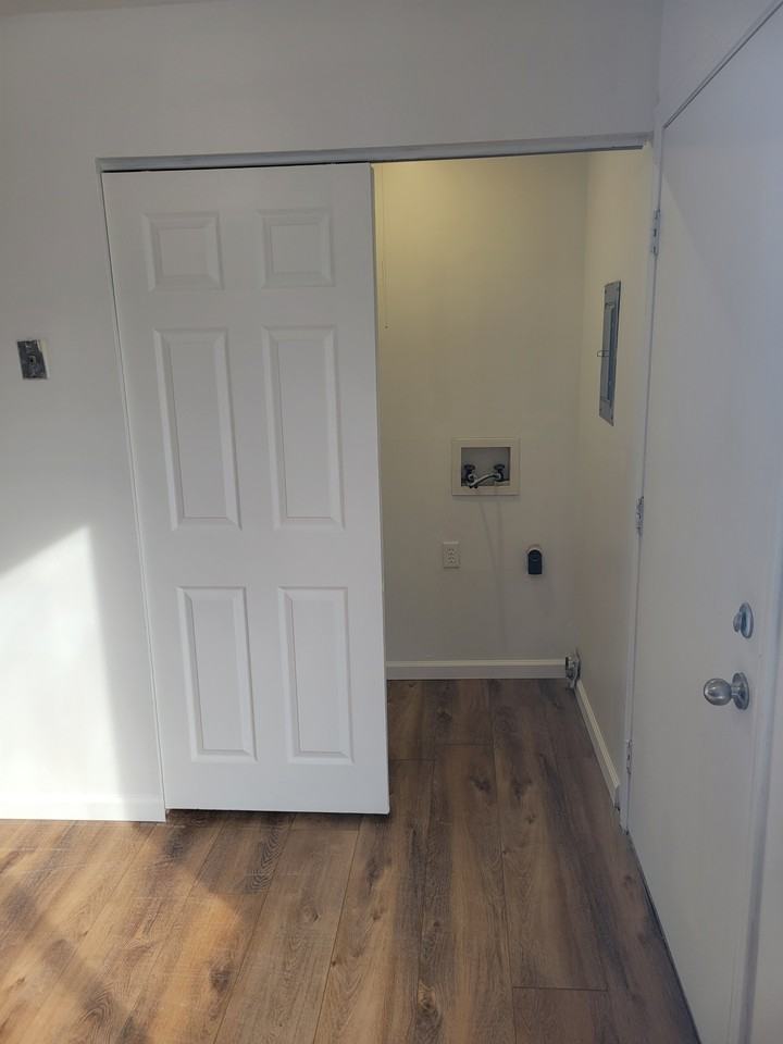 1901 Nancy Ct #7 - Photo 3 of 11