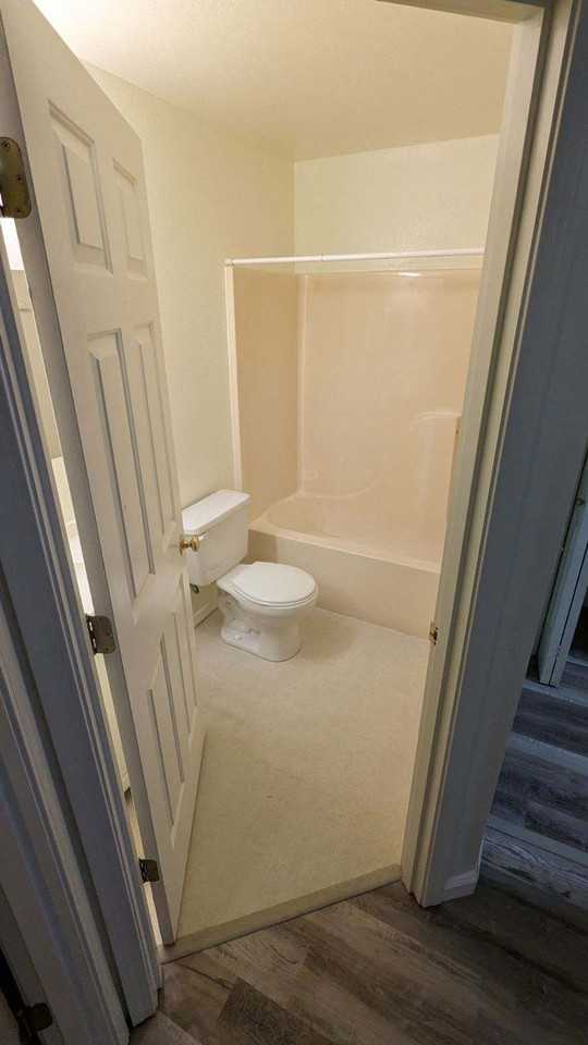 700 Ne Johnson St - Photo 6 of 7