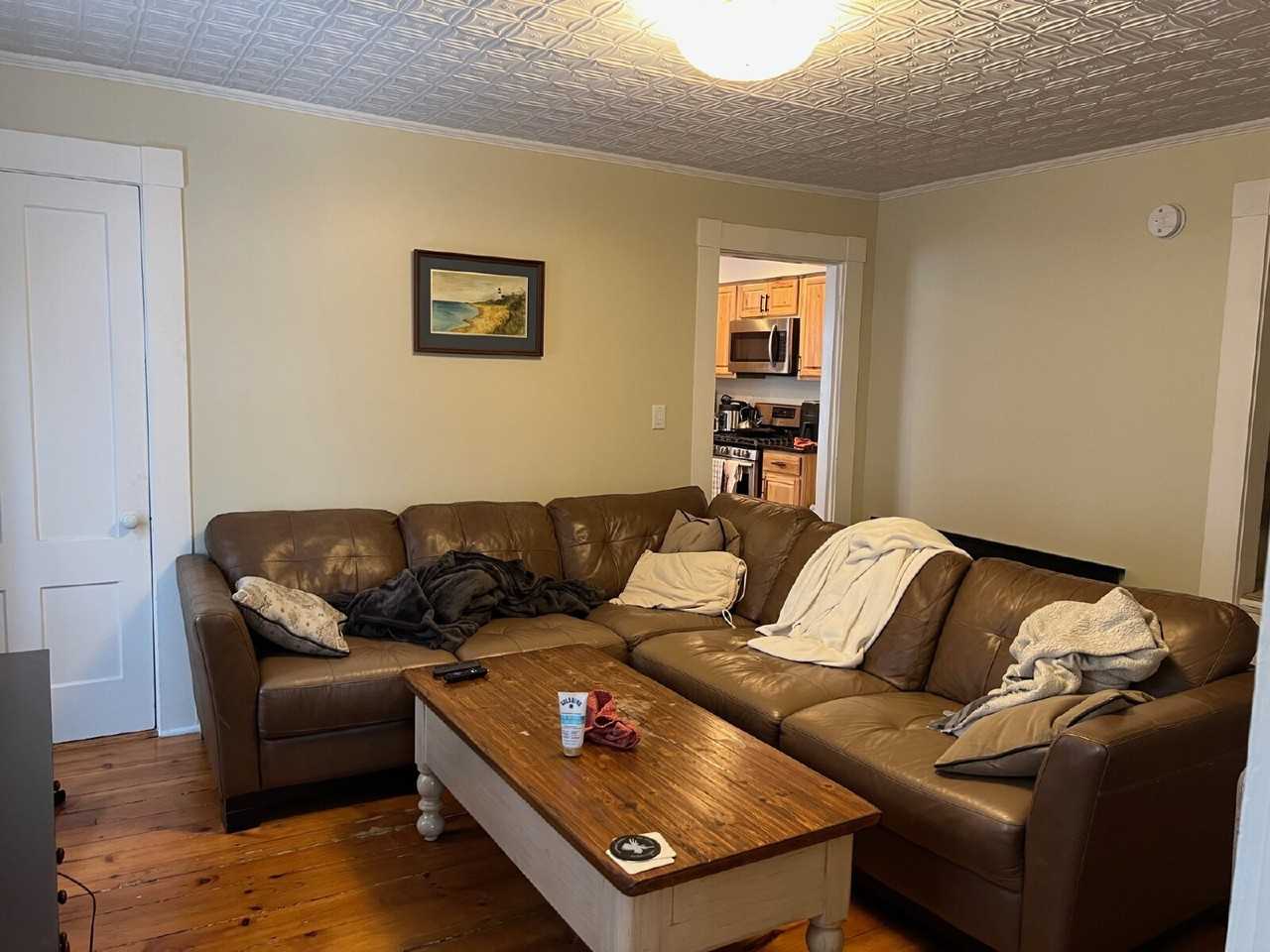 9 Holly St - Photo 3 of 4