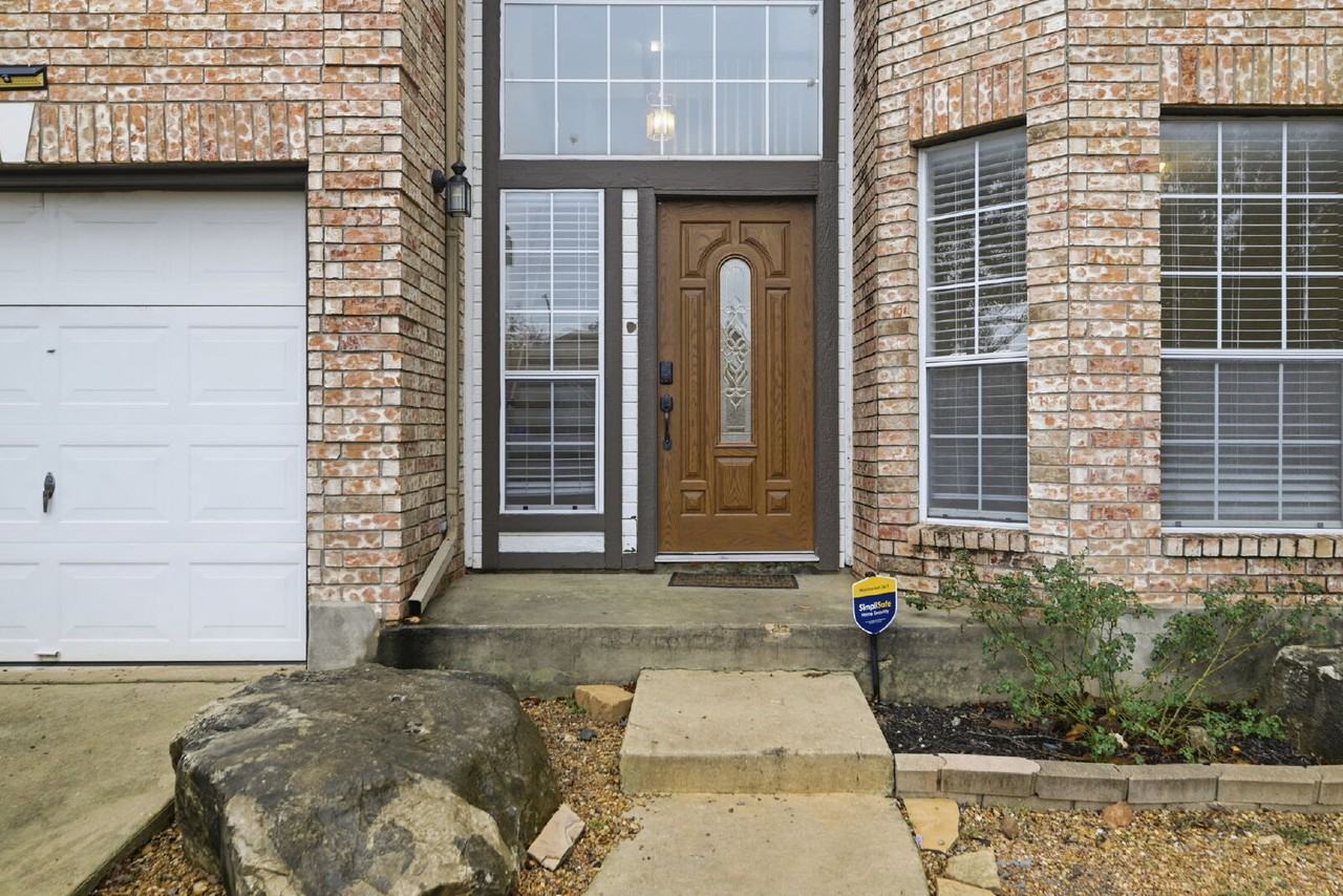 7442 Tall Cedar - Photo 2 of 33