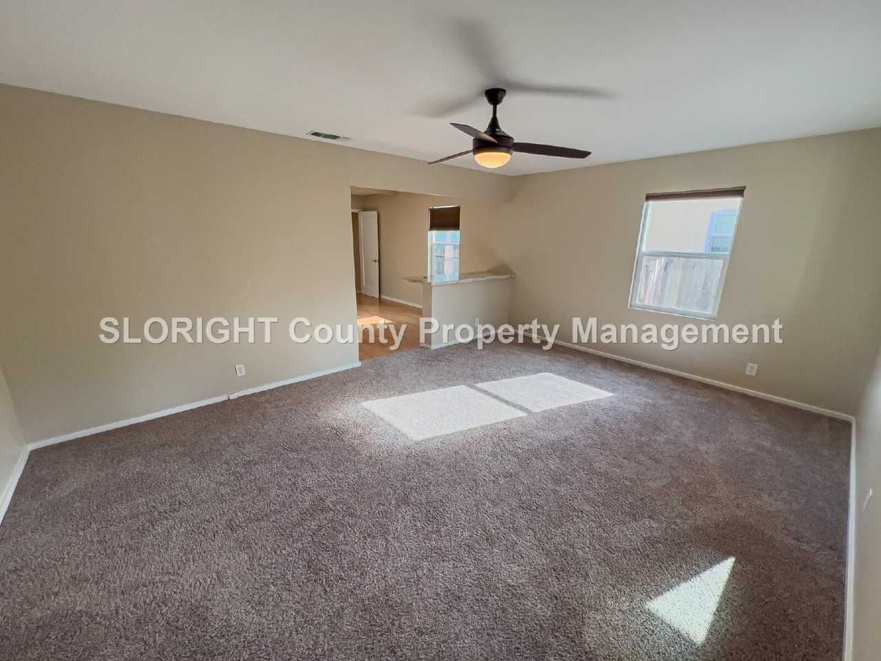 612 Vine St - Photo 3 of 22