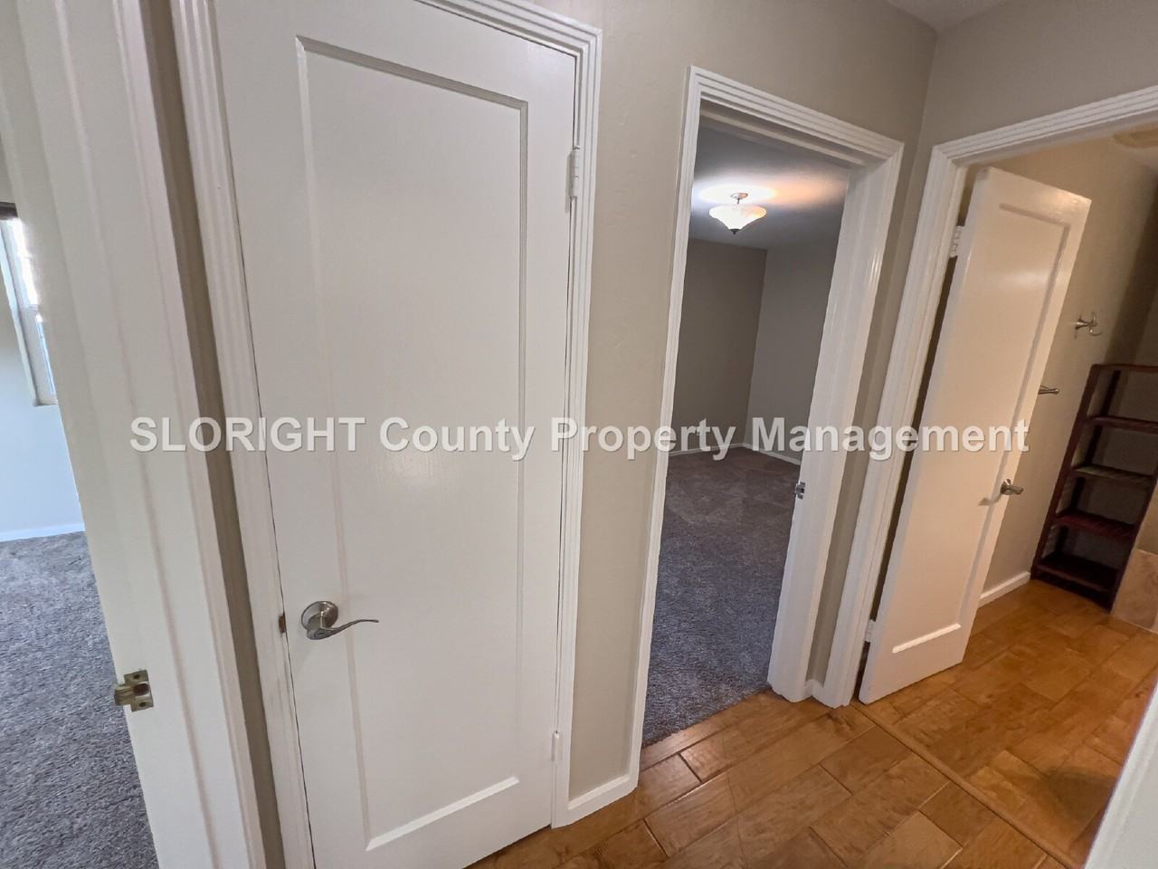 612 Vine St - Photo 5 of 22