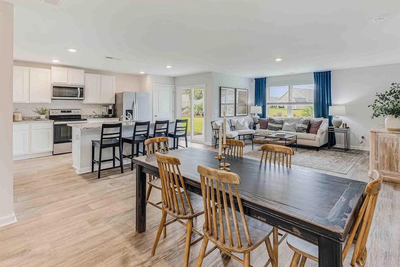 4071 Morning Light Dr Se - Photo 2 of 11