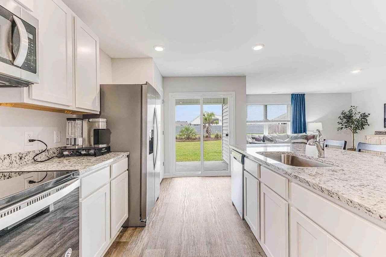 4071 Morning Light Dr Se - Photo 5 of 11