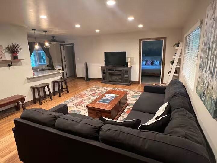 2957 Autumn Dr - Photo 4 of 18