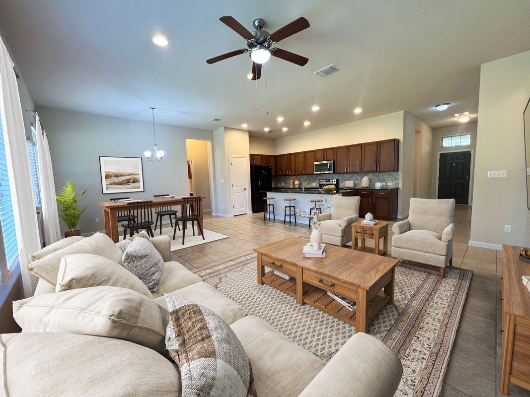 114 Clear Water Pass - Photo 2 of 7