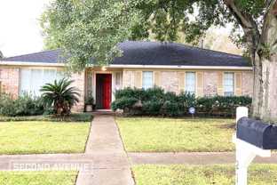 12115 Creekhurst Dr - Photo 1 of 1