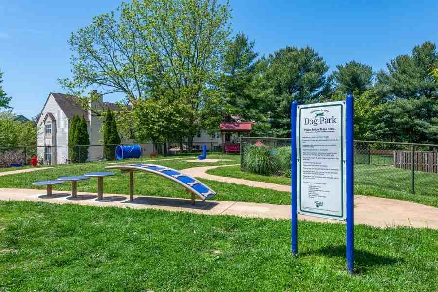 Spring Parc - Photo 3 of 23