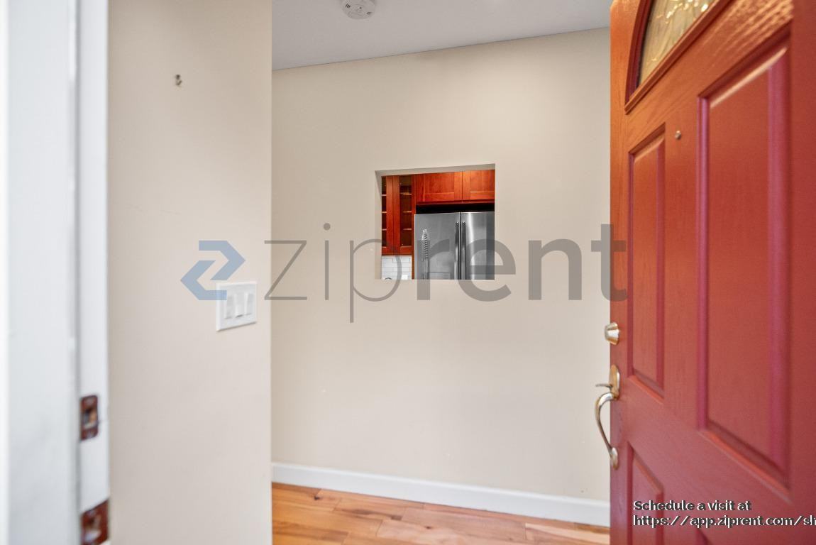 2666 Kentworth Way - Photo 6 of 38