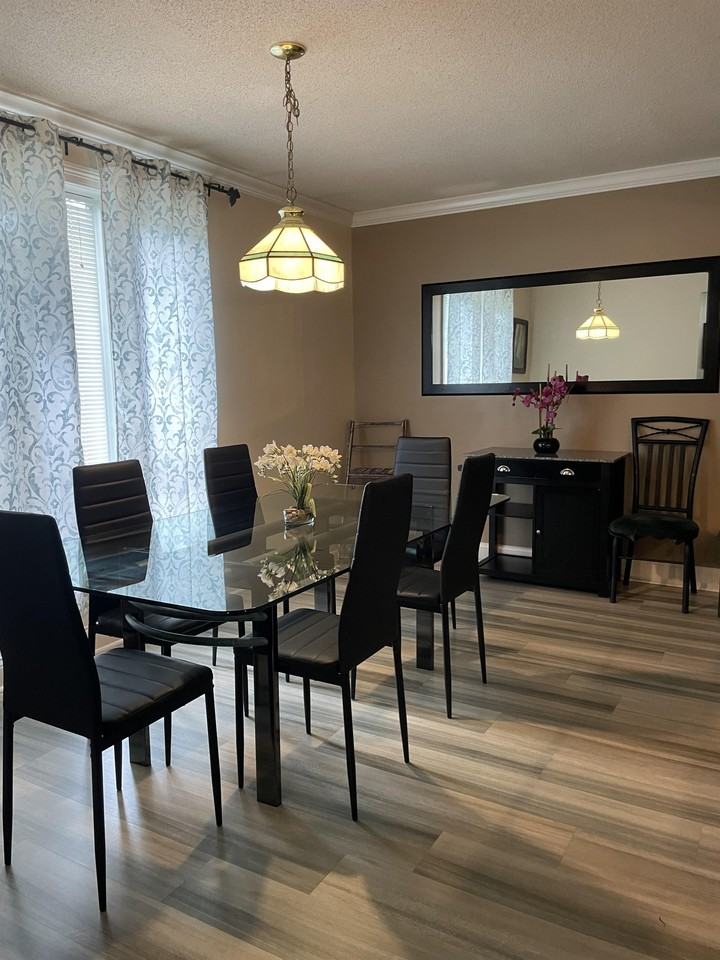 7812 Swails St #1 - Photo 3 of 10